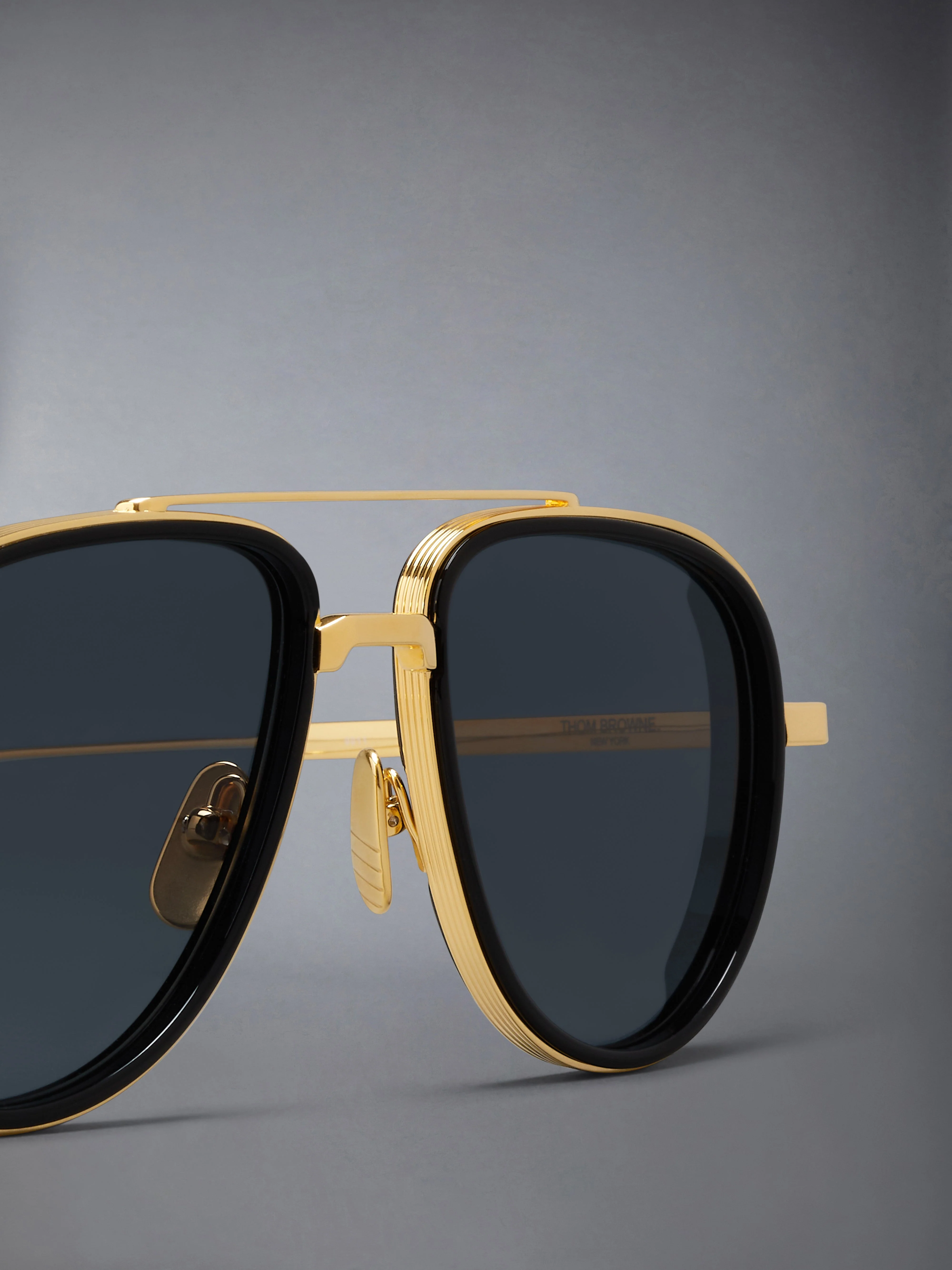ACETATE AND TITANIUM AVIATOR SUNGLASSES - Image 3