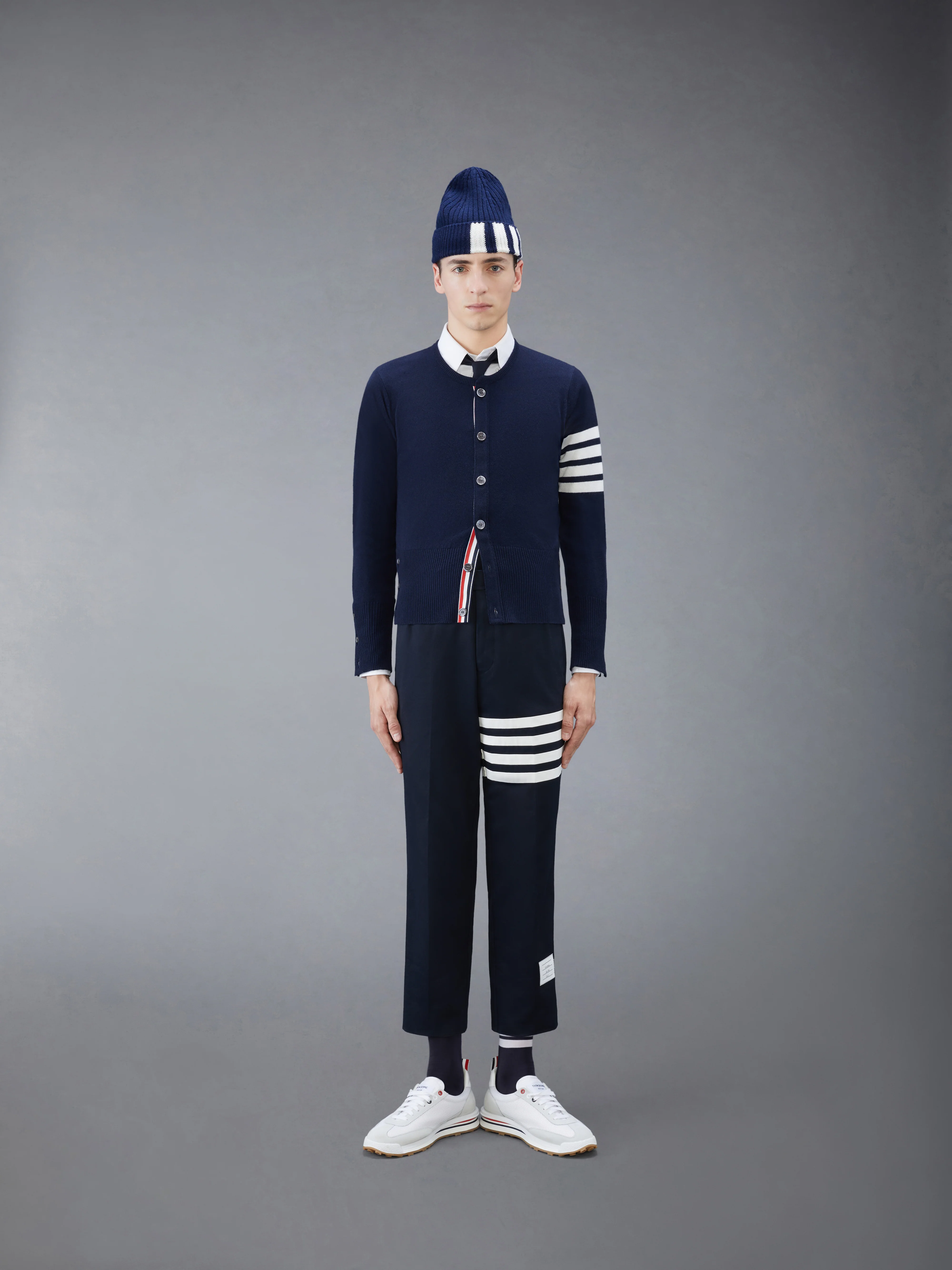 CASHMERE 4-BAR CREW NECK CARDIGAN - Image 3