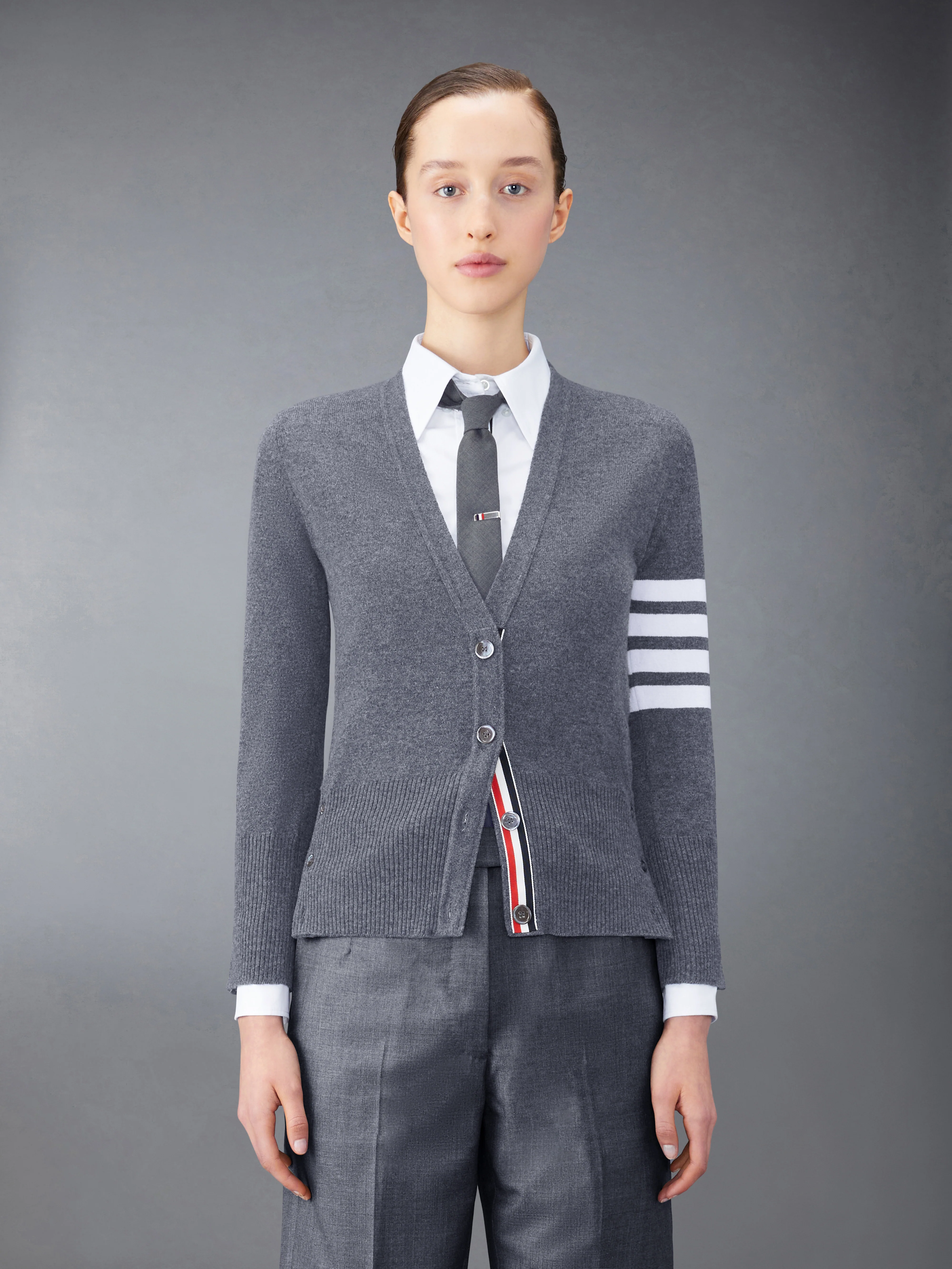 CLASSIC CASHMERE 4-BAR V-NECK CARDIGAN