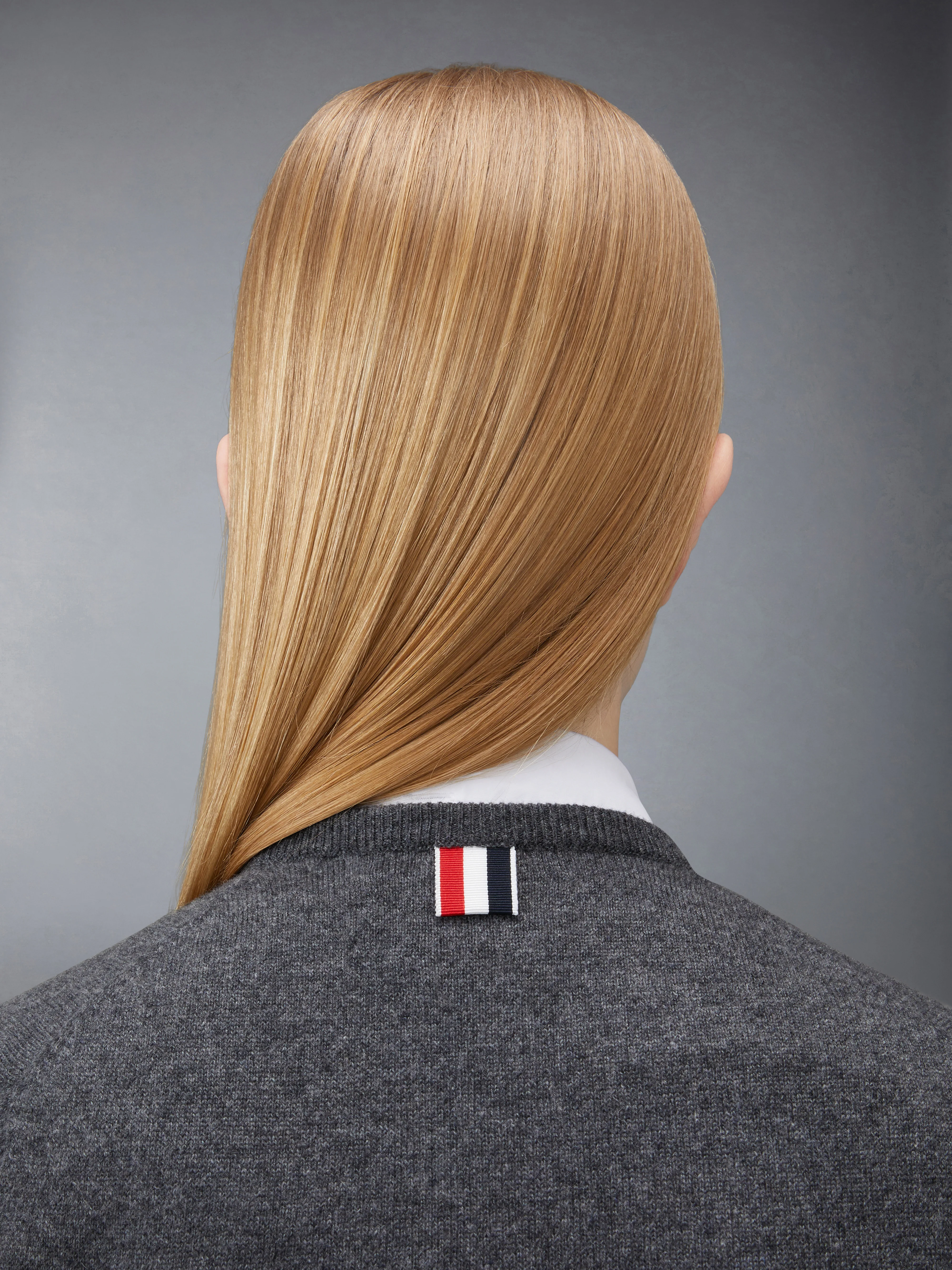 CLASSIC CASHMERE 4-BAR V-NECK CARDIGAN - Image 6
