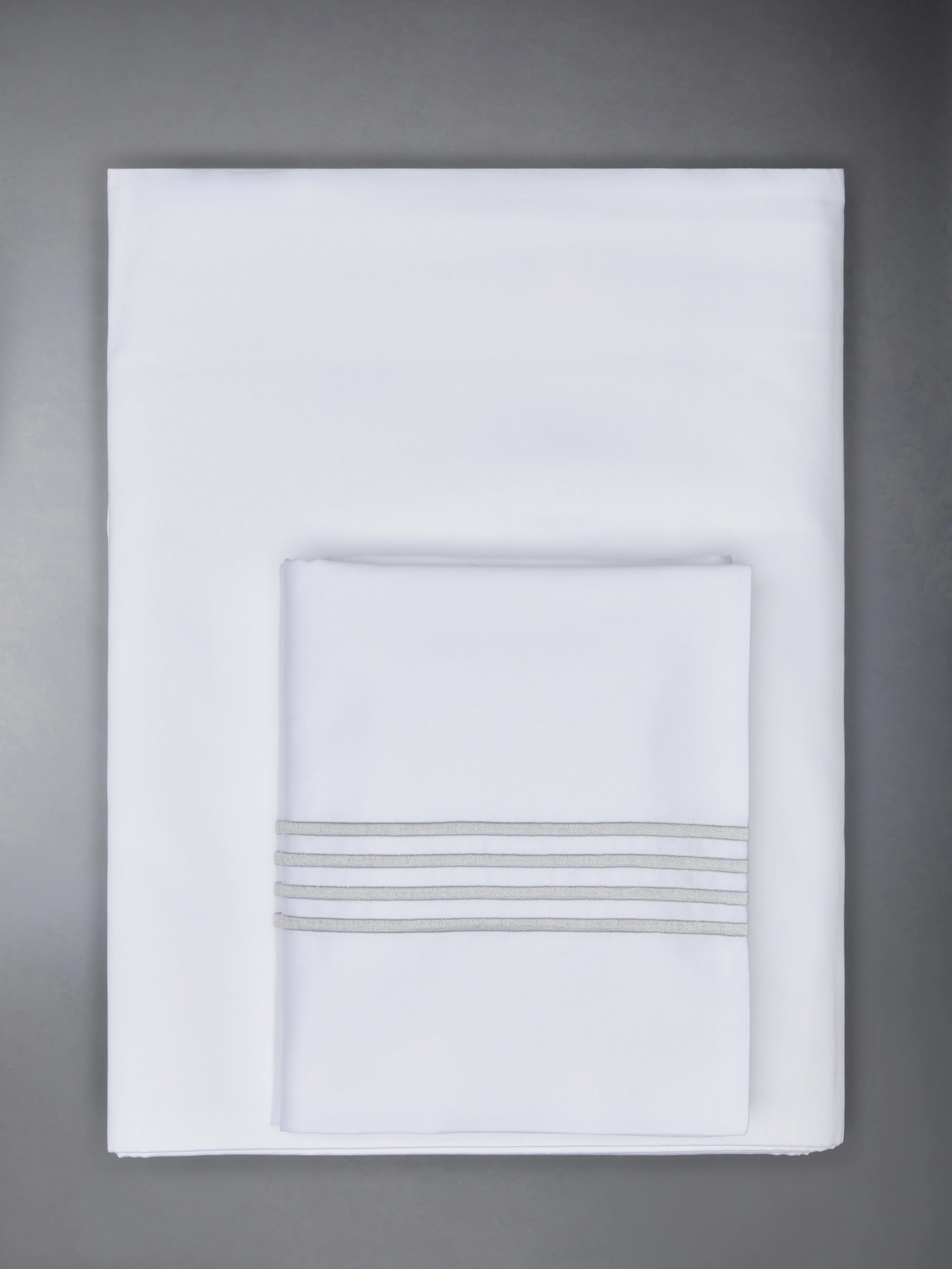 COTTON SATEEN 4-BAR FRETTE DUVET SET (QUEEN-EU/ASIA) - Image 4
