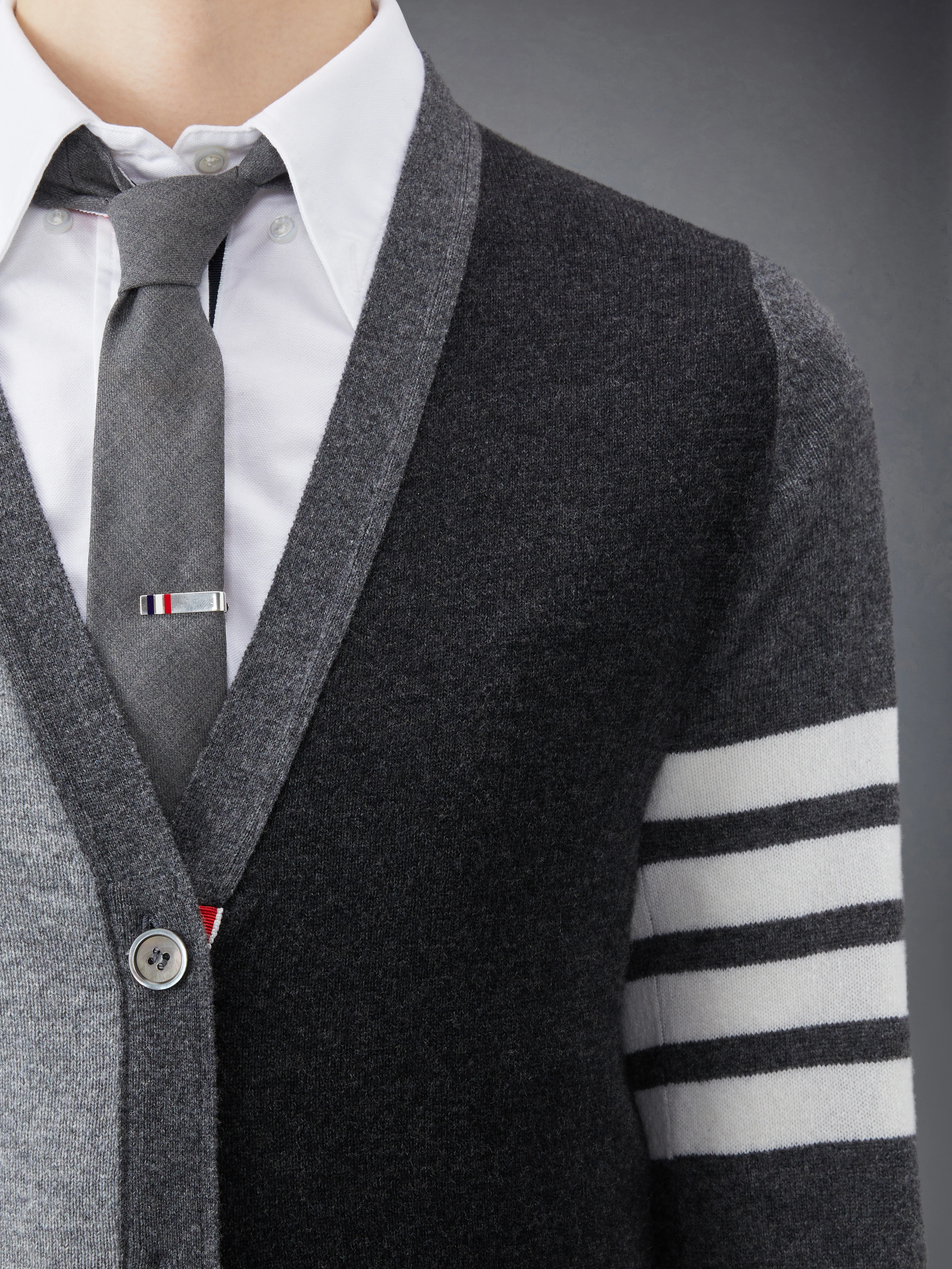 FUNMIX CASHMERE 4-BAR V-NECK CARDIGAN - Image 6