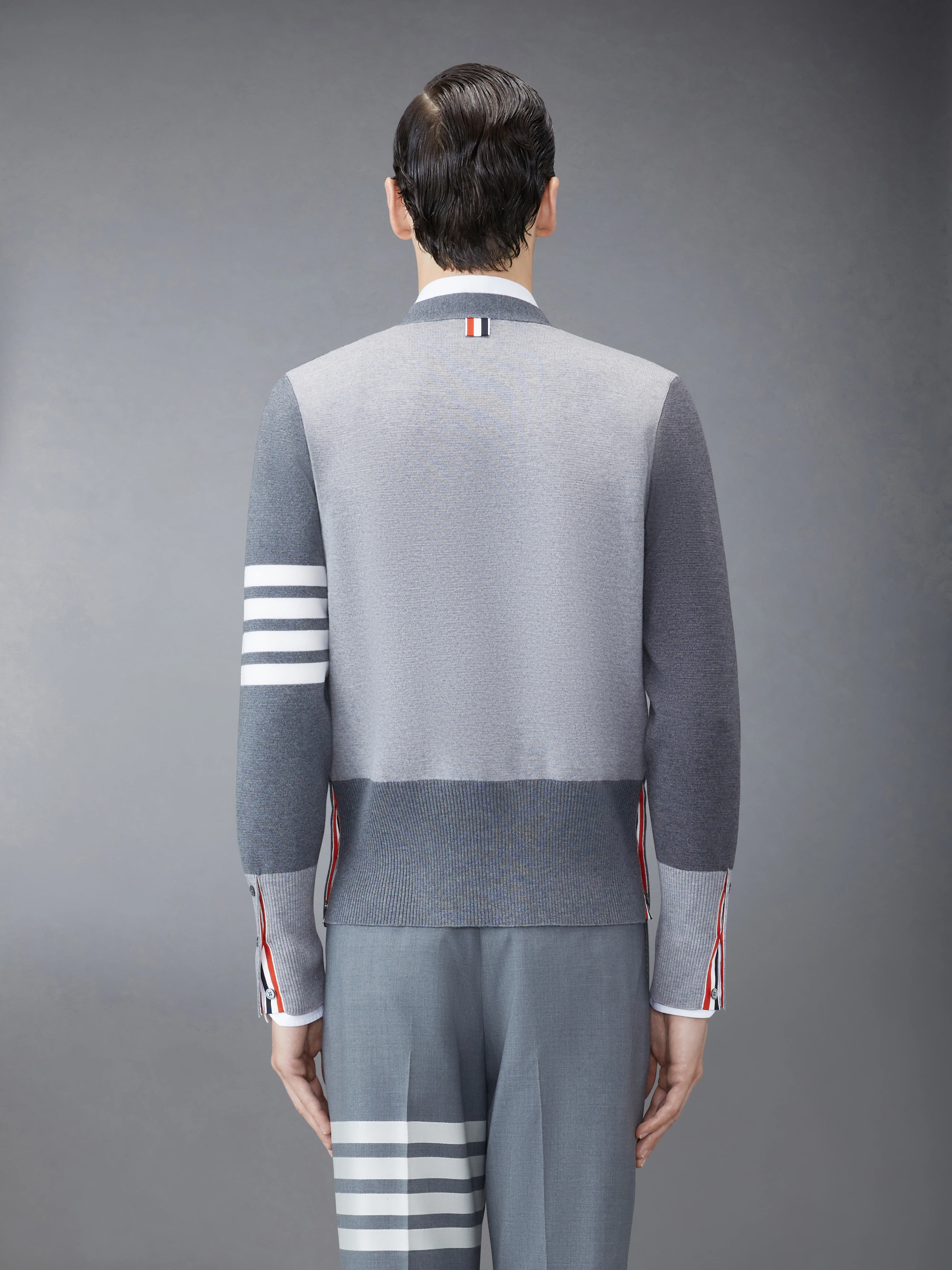 FUNMIX WOOL V-NECK CARDIGAN - Image 2
