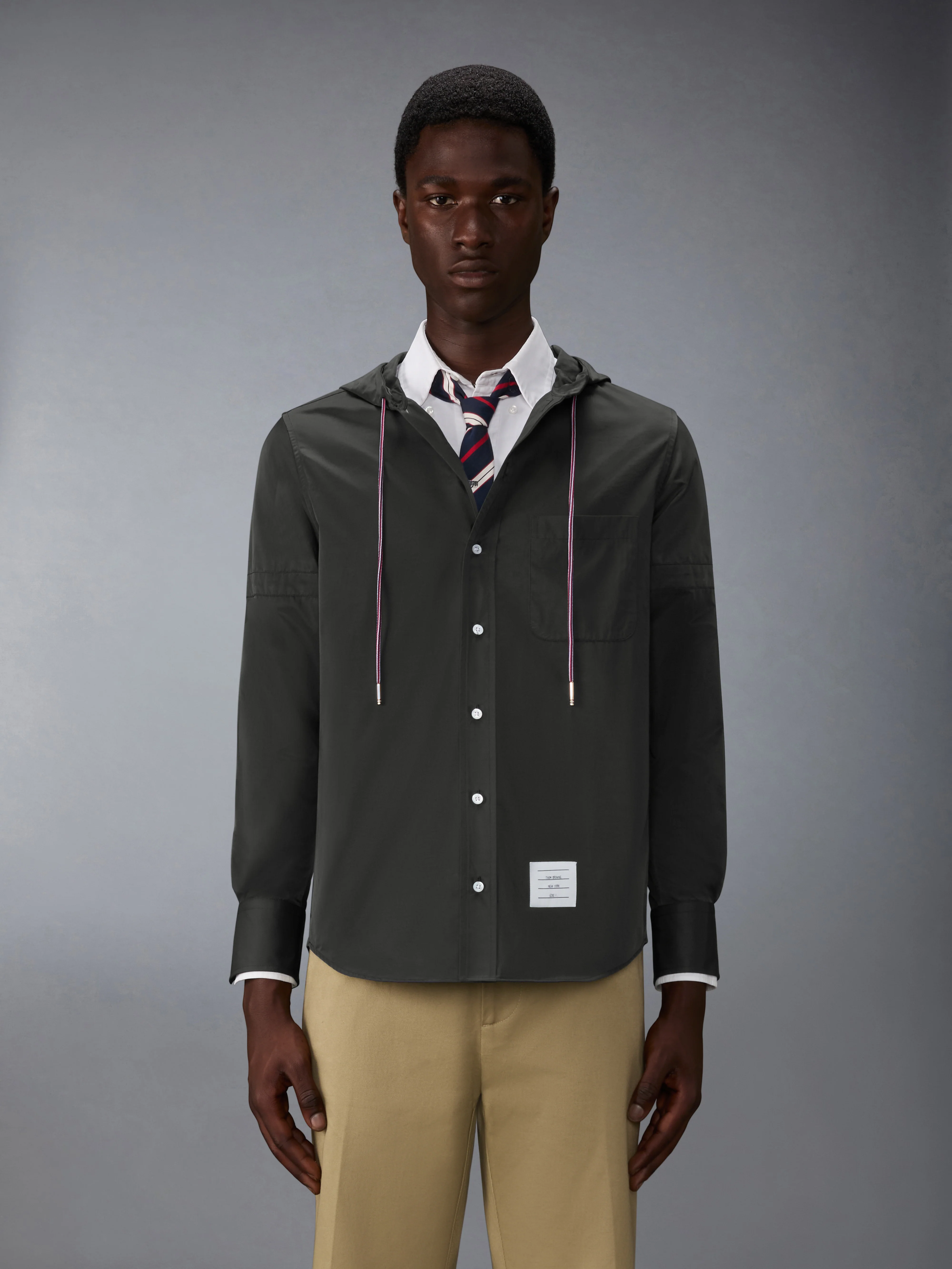 HOODED NYLON ARMBAND SHIRT