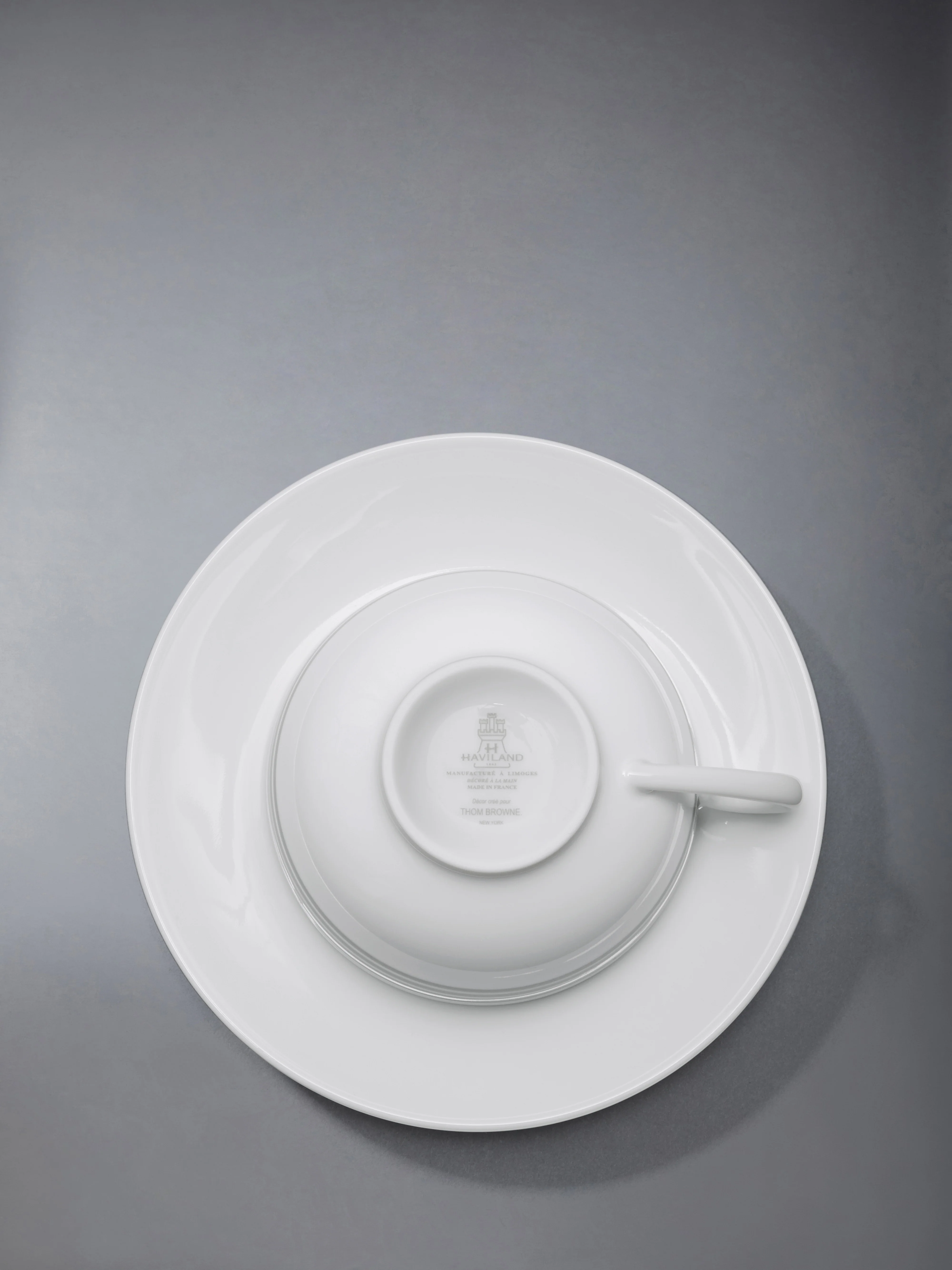 LIMOGES PORCELAIN 4-BAR HAVILAND TEA CUP SET - Image 2