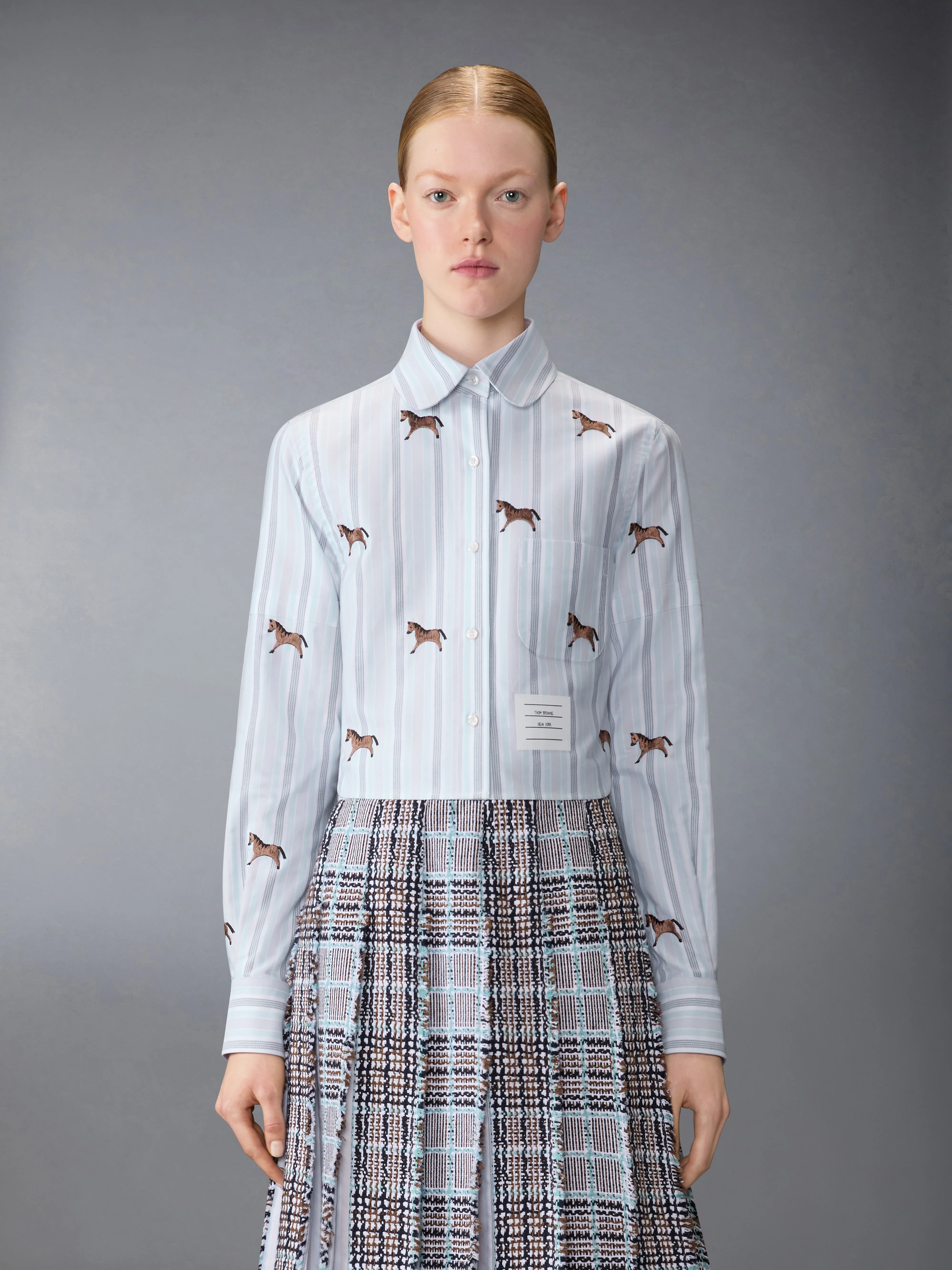 LUNAR NEW YEAR HORSE 4-BAR CROPPED OXFORD SHIRT