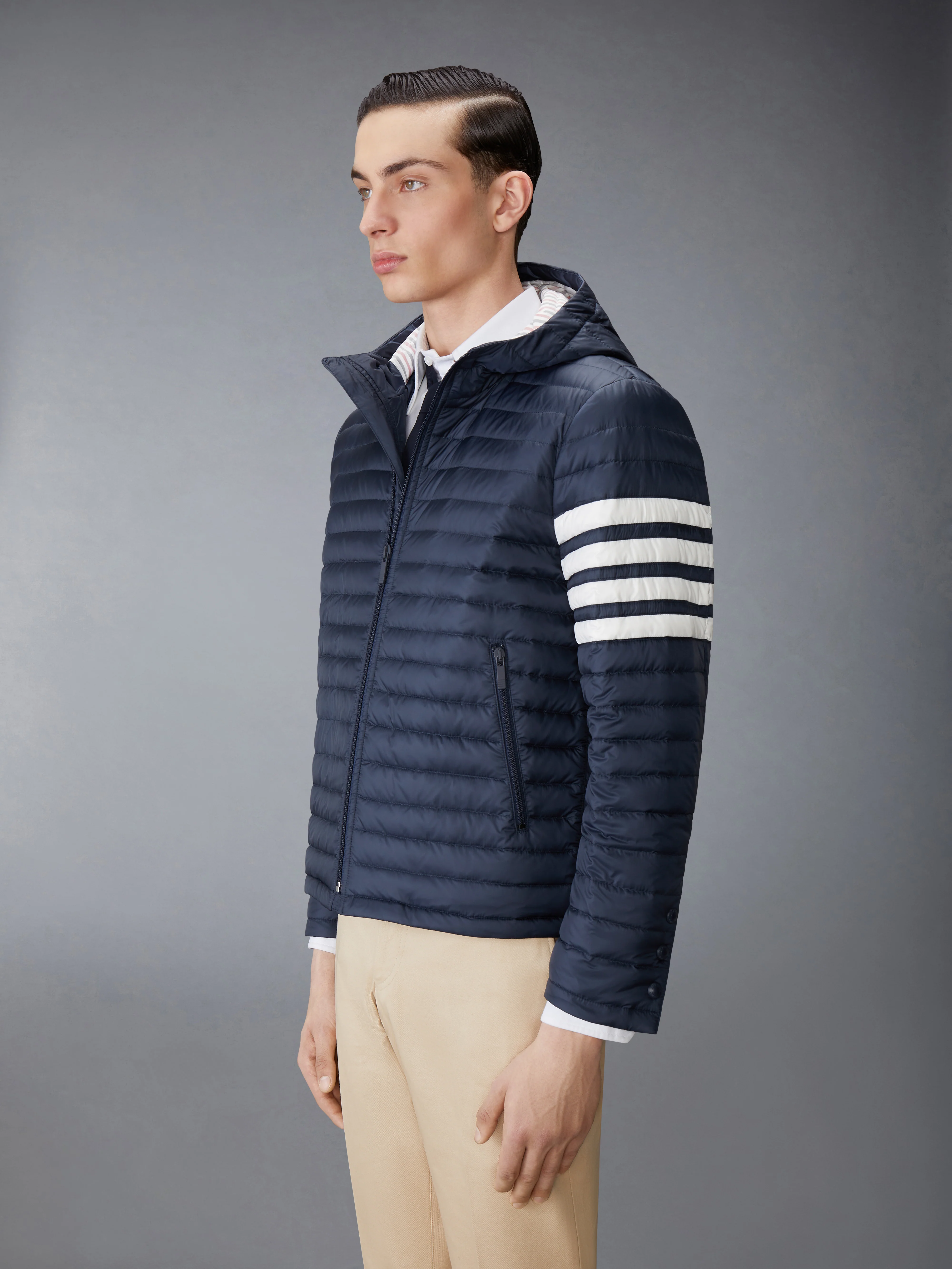 MATTE NYLON  4-BAR DOWN FILLED QUILTED JACKET - Image 4