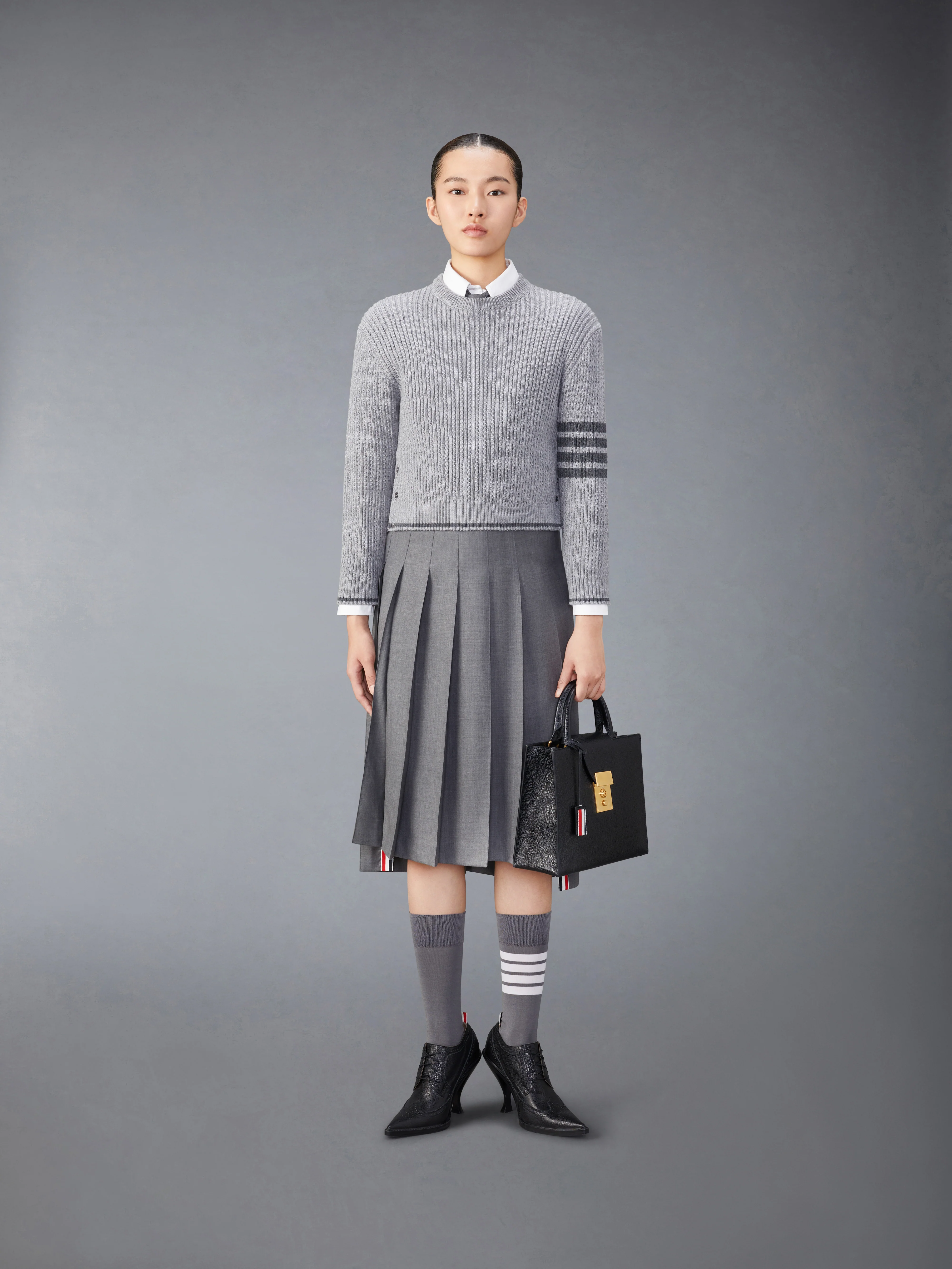 MERINO WOOL 4-BAR CROPPED CABLE PULLOVER - Image 3