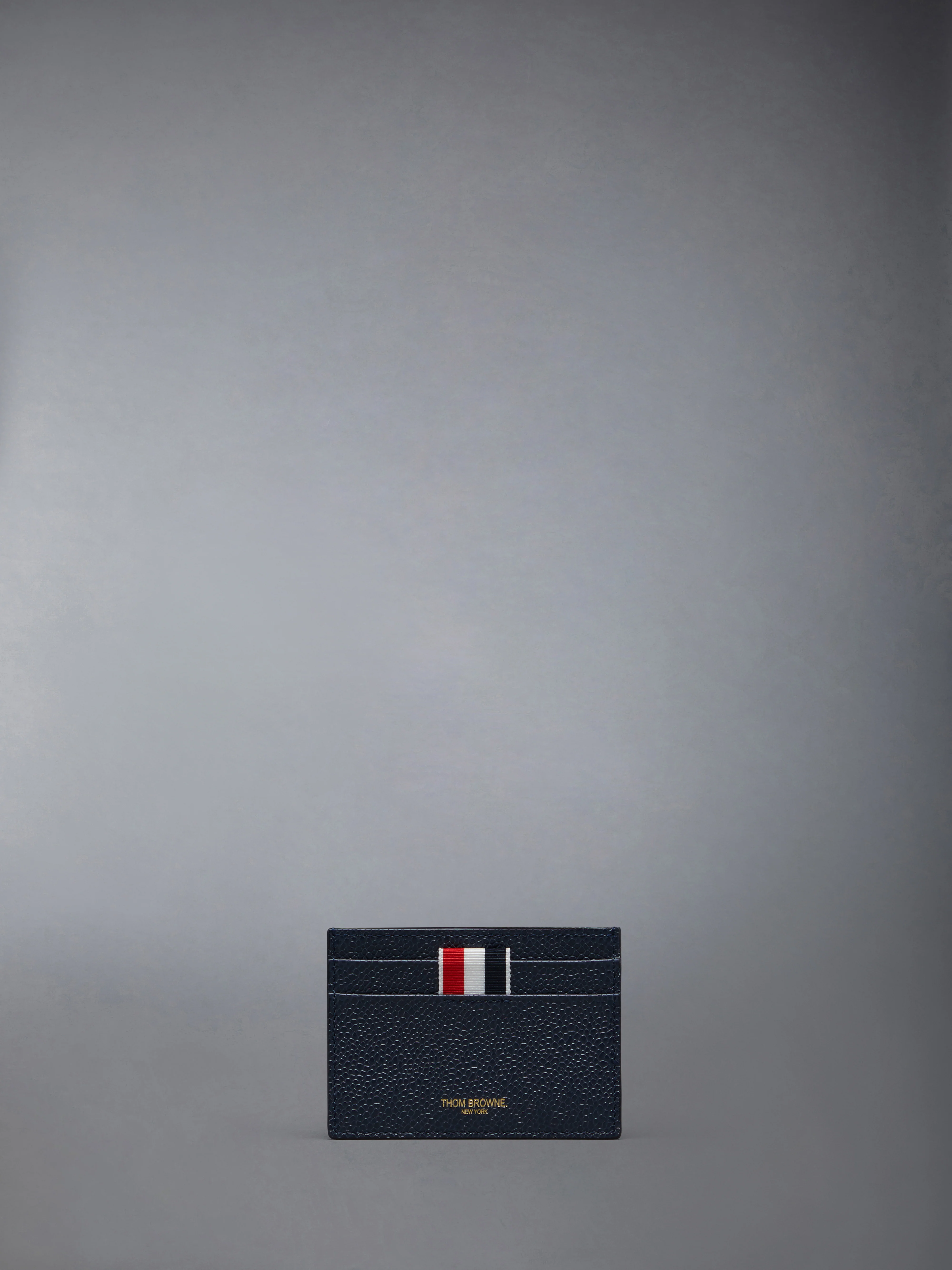 PEBBLE GRAIN SINGLE CARD HOLDER