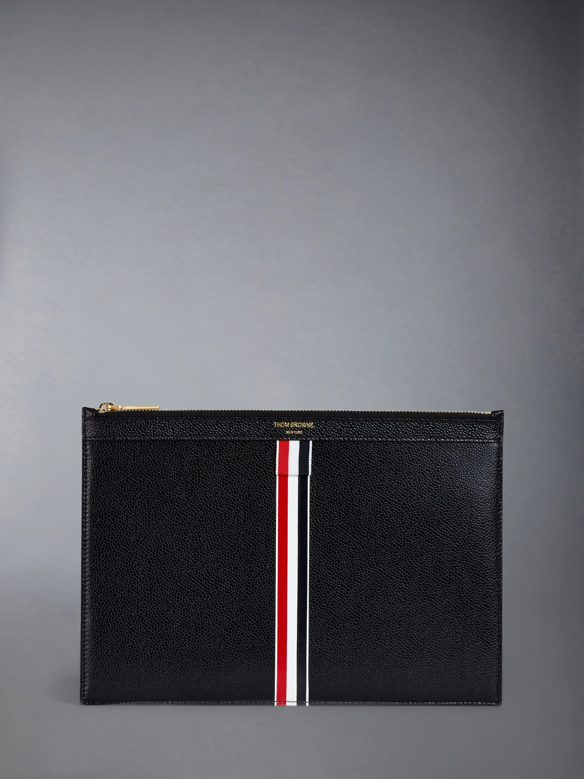 PEBBLE GRAIN SMALL ZIP TABLET HOLDER