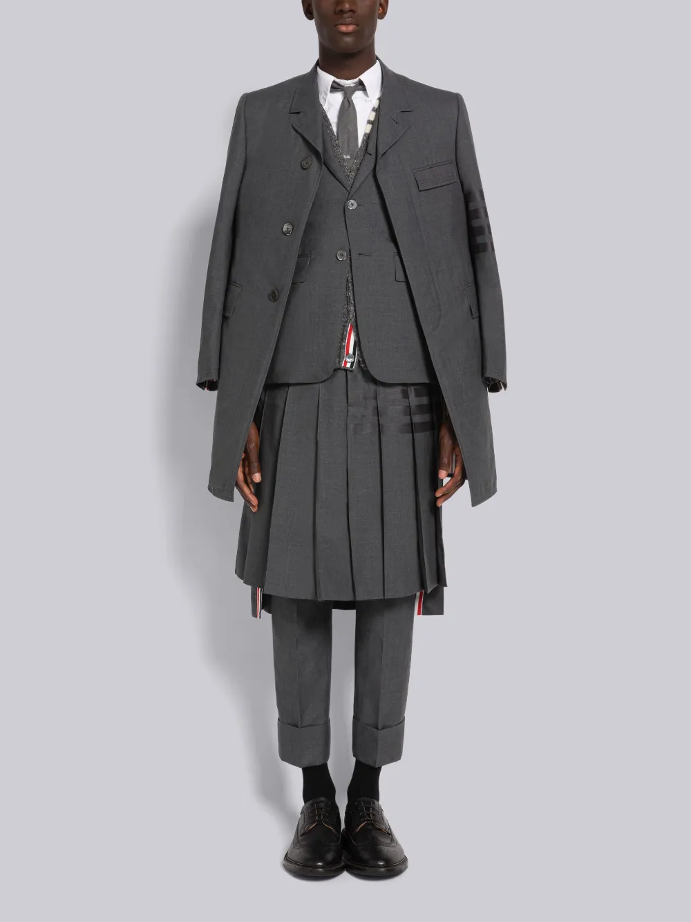 PLAIN WEAVE 4-BAR CHESTERFIELD OVERCOAT - Image 4