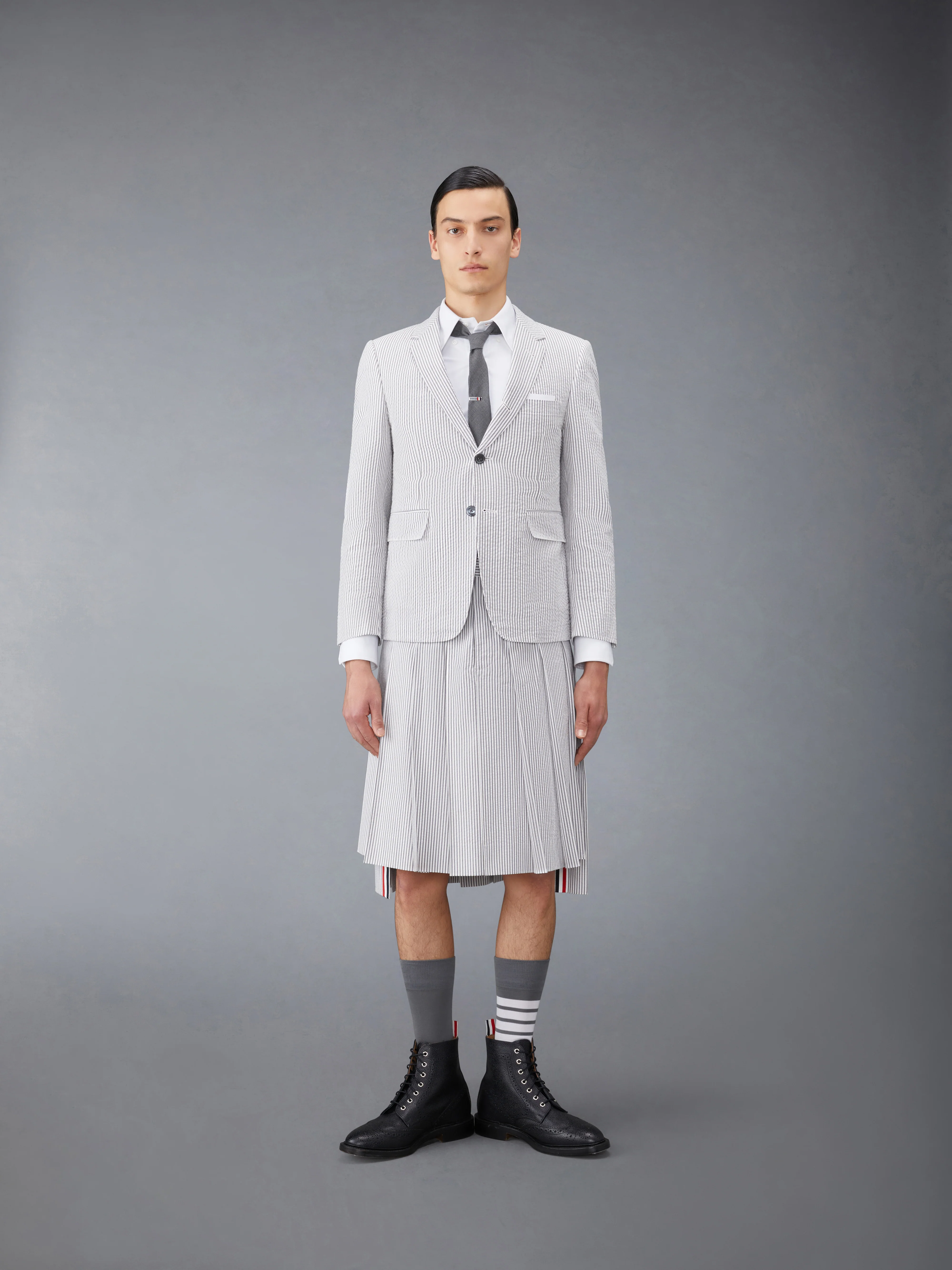 SEERSUCKER BACKSTRAP PLEATED SKIRT - Image 4