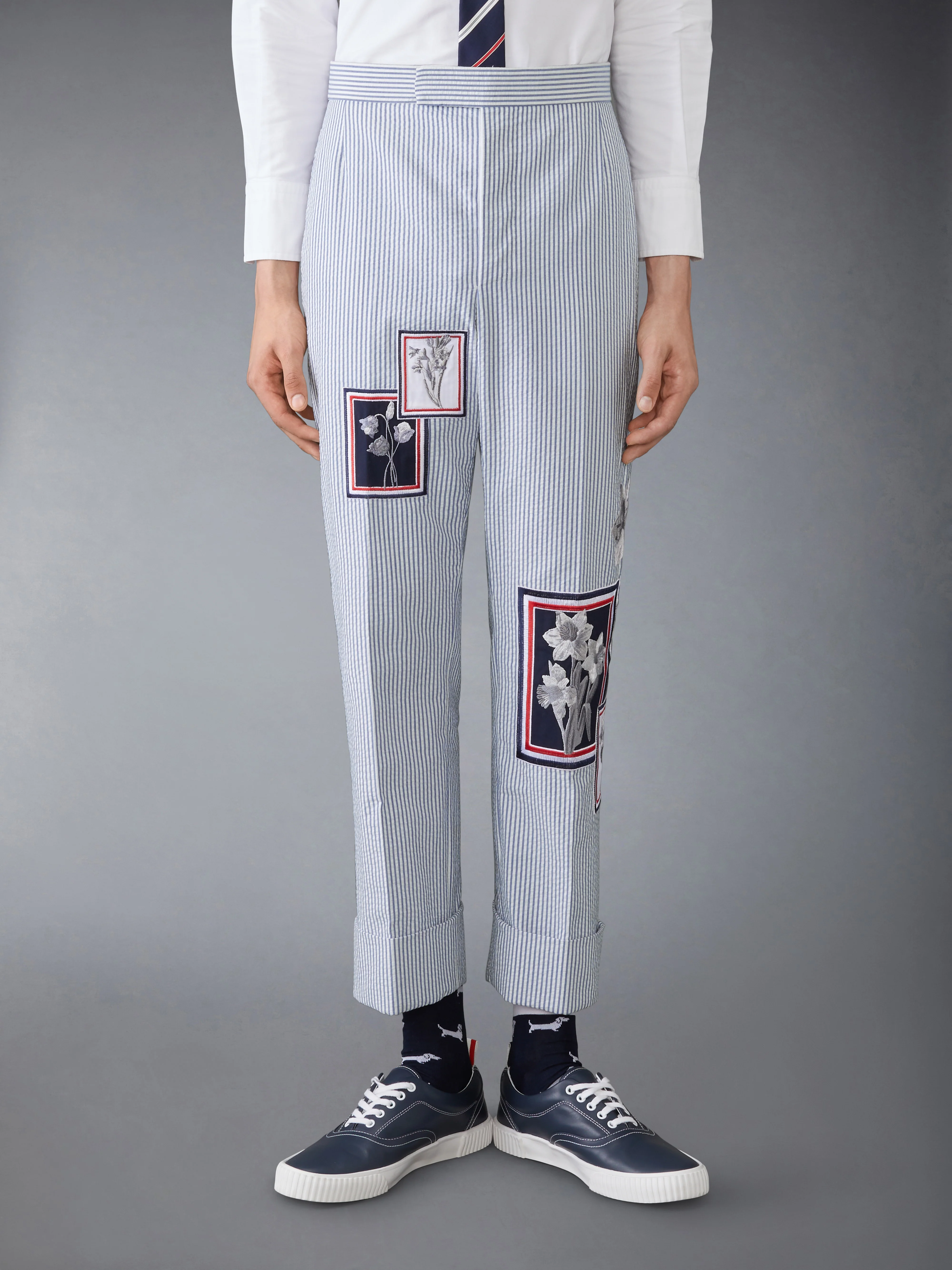 SEERSUCKER FRAMED FLORAL BACKSTRAP TROUSER