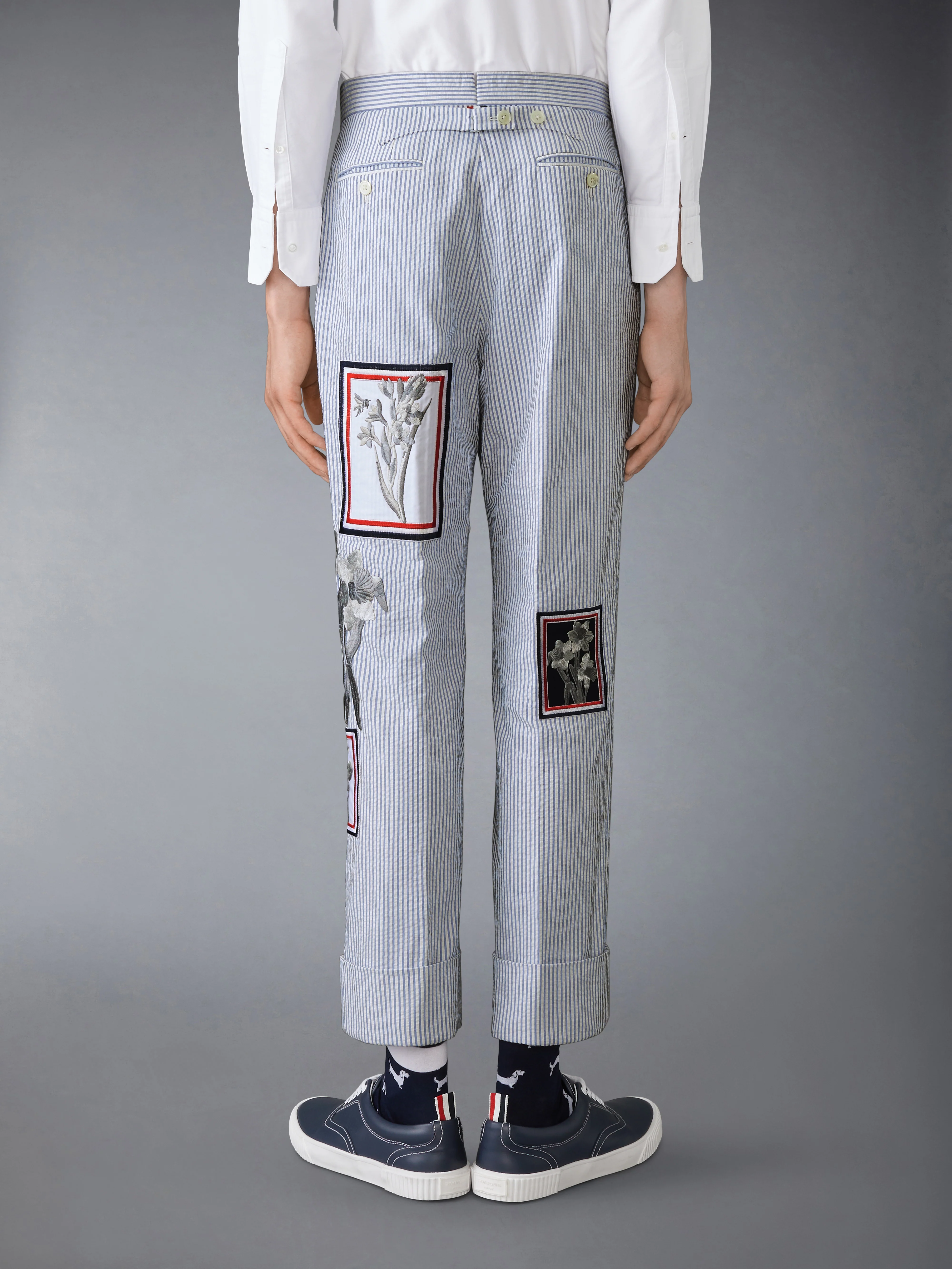 SEERSUCKER FRAMED FLORAL BACKSTRAP TROUSER - Image 3