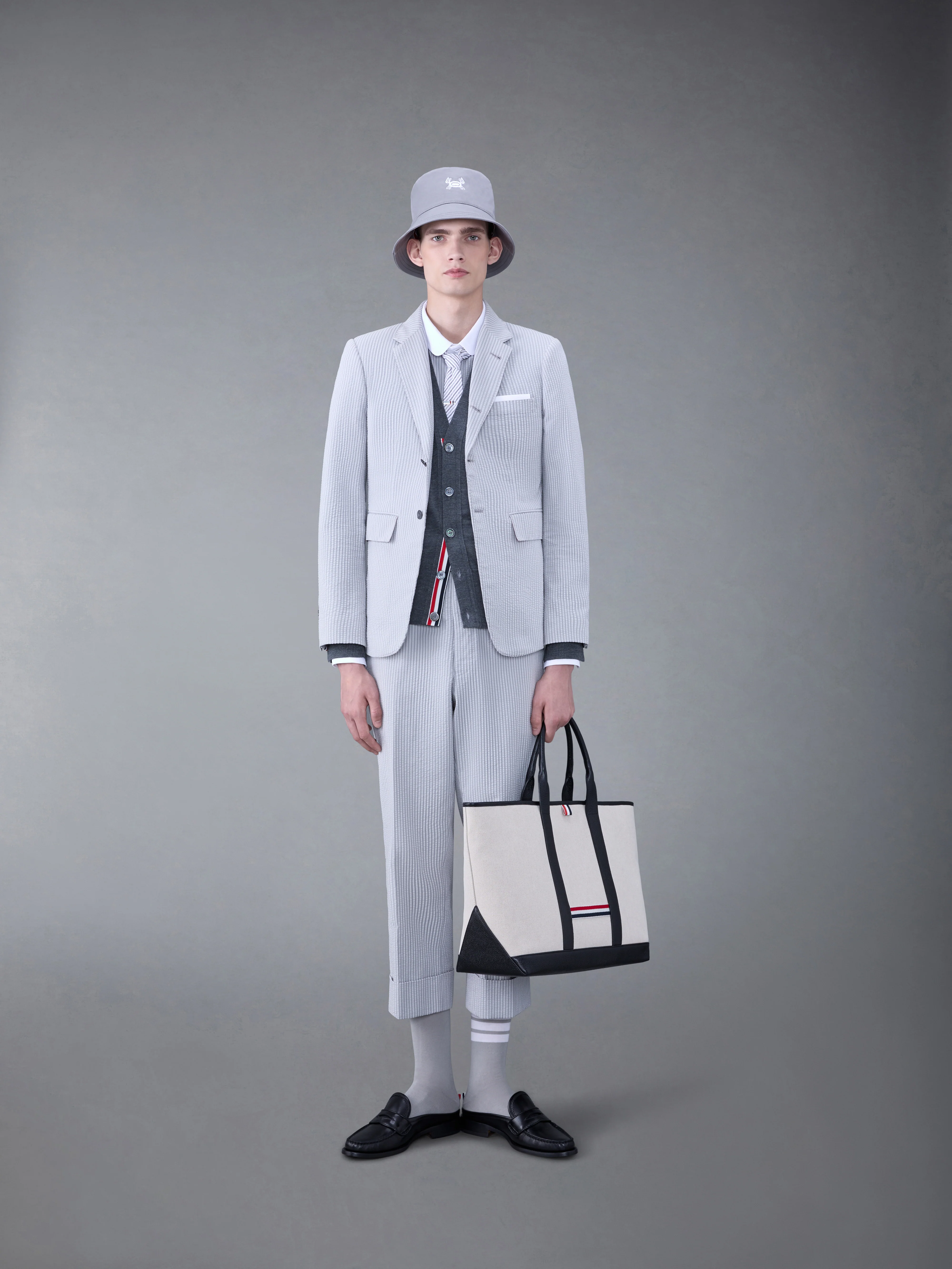SEERSUCKER LOW RISE BACKSTRAP TROUSER - Image 3