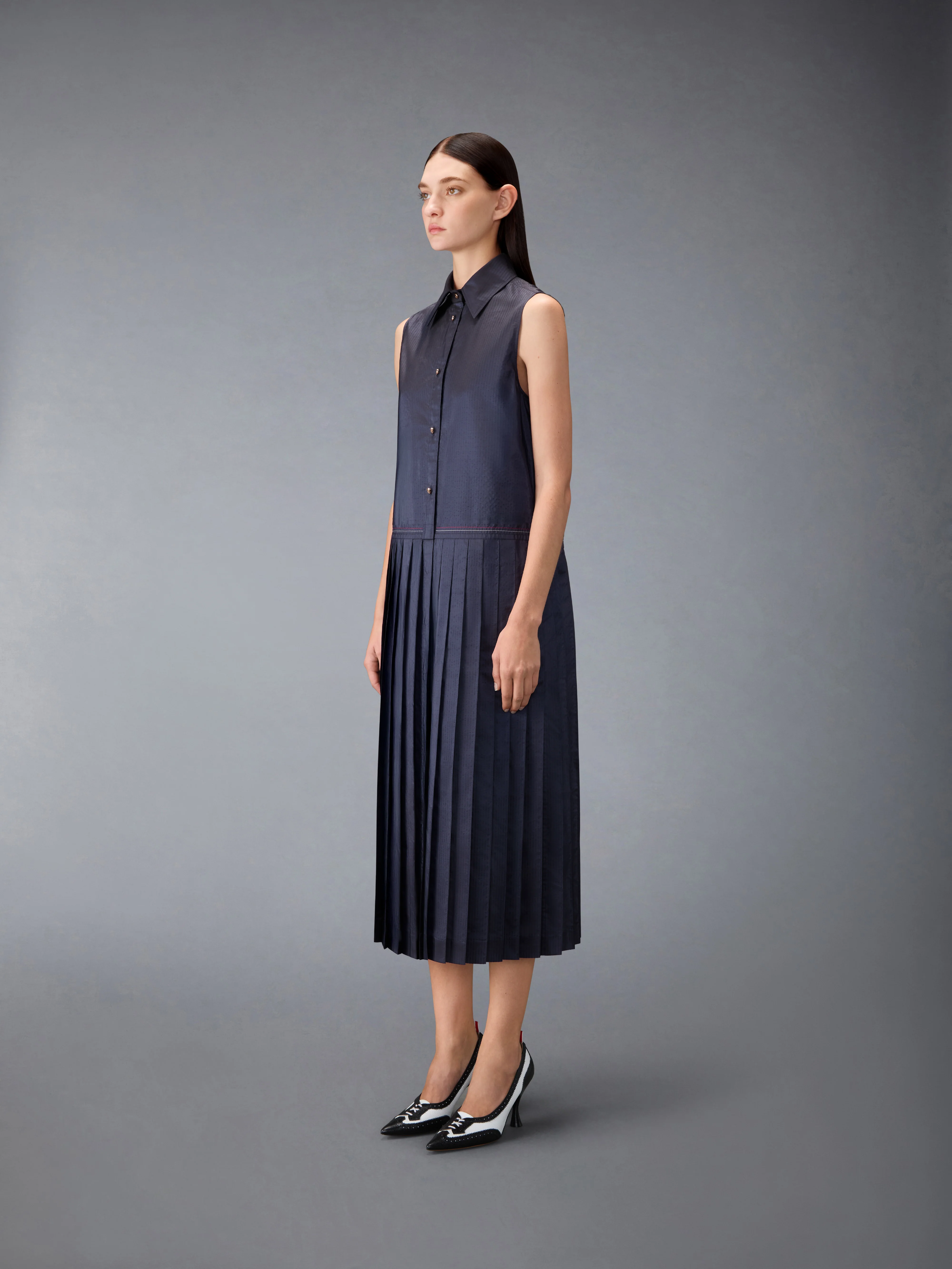 SILK SEERSUCKER PLEATED SHIRTDRESS - Image 2