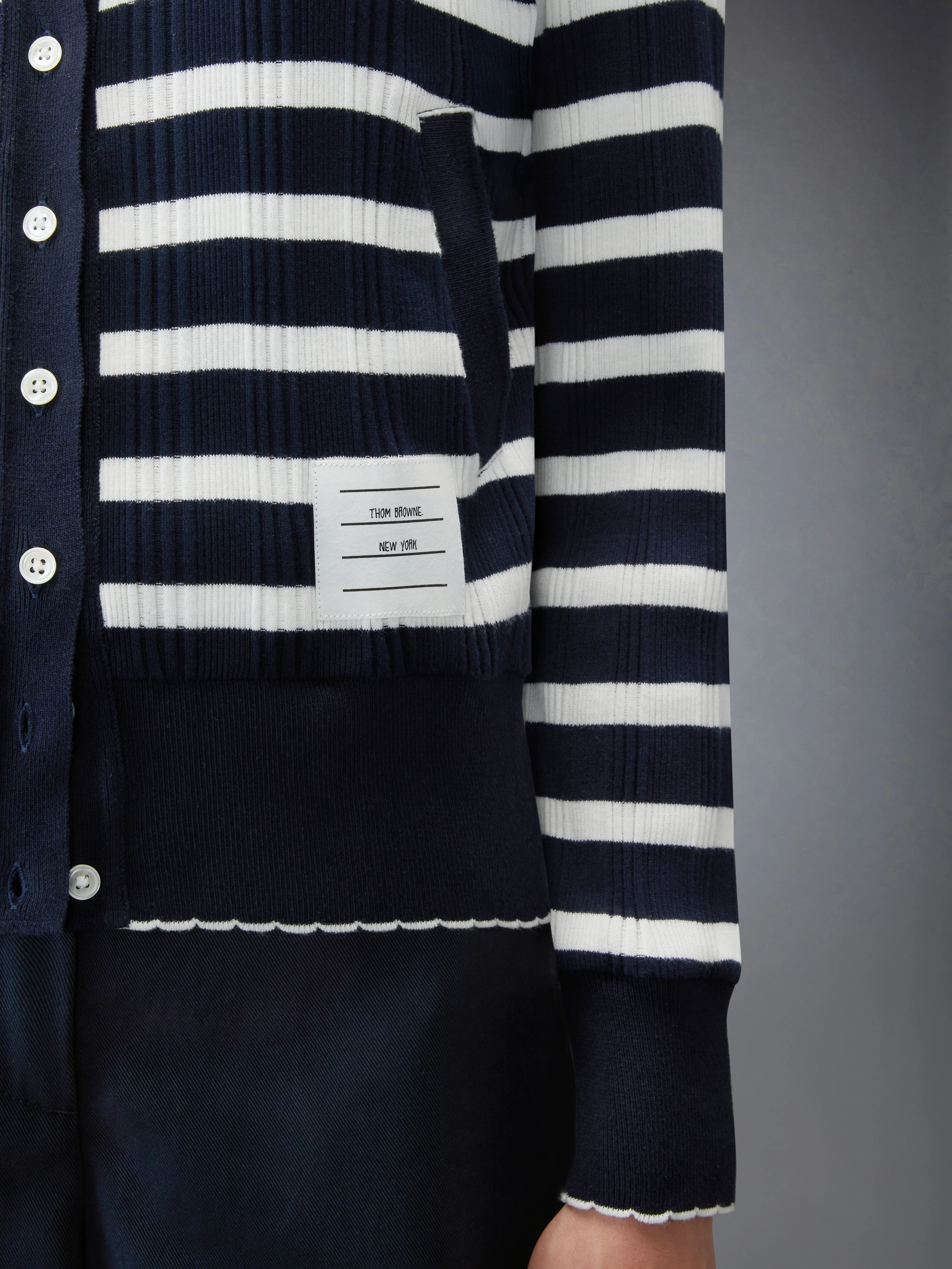 STRIPED RIB SCALLOP EDGE CARDIGAN - Image 4