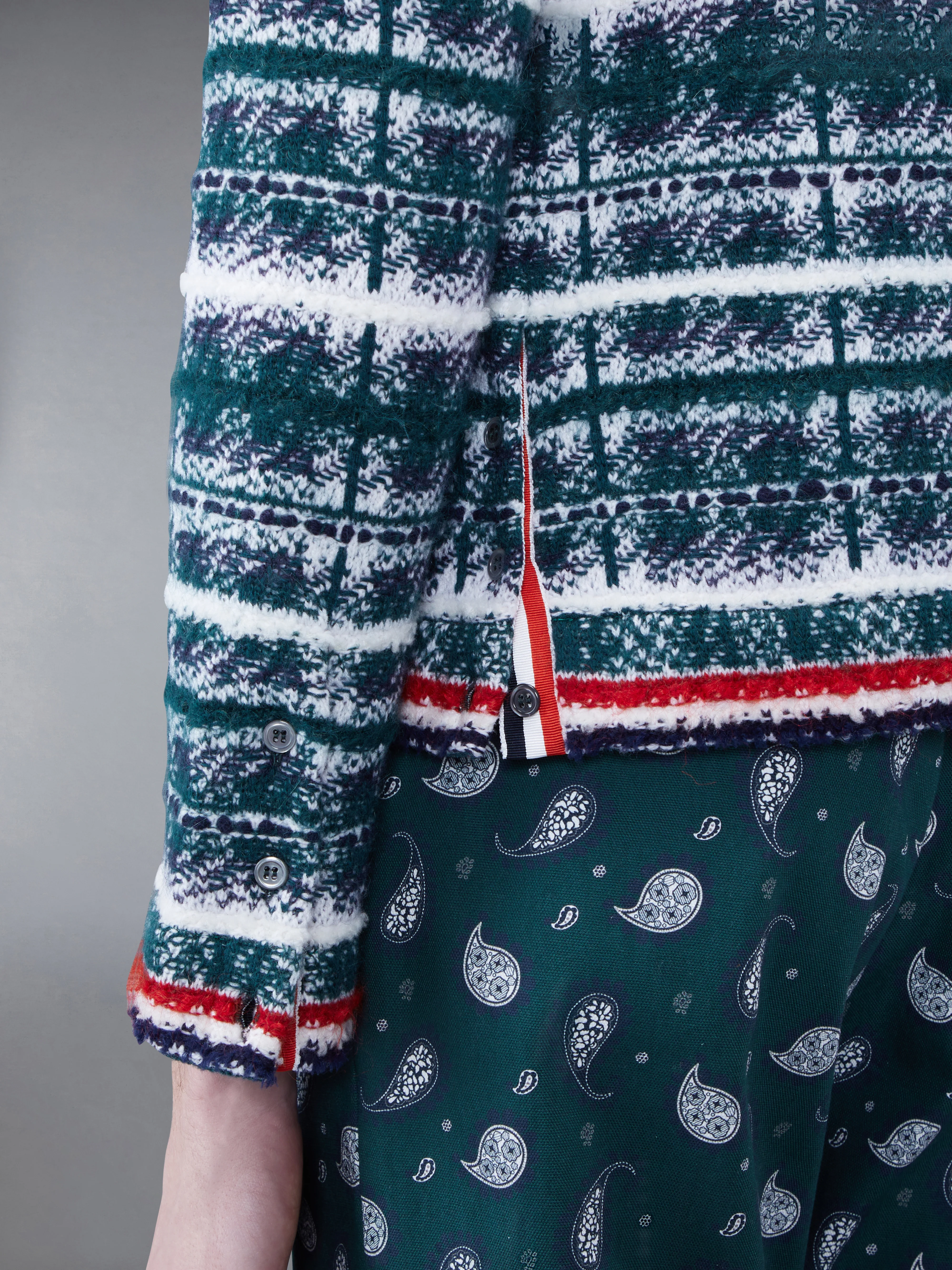 Tartan Merino Mohair Inlay V-neck Pullover - Image 6