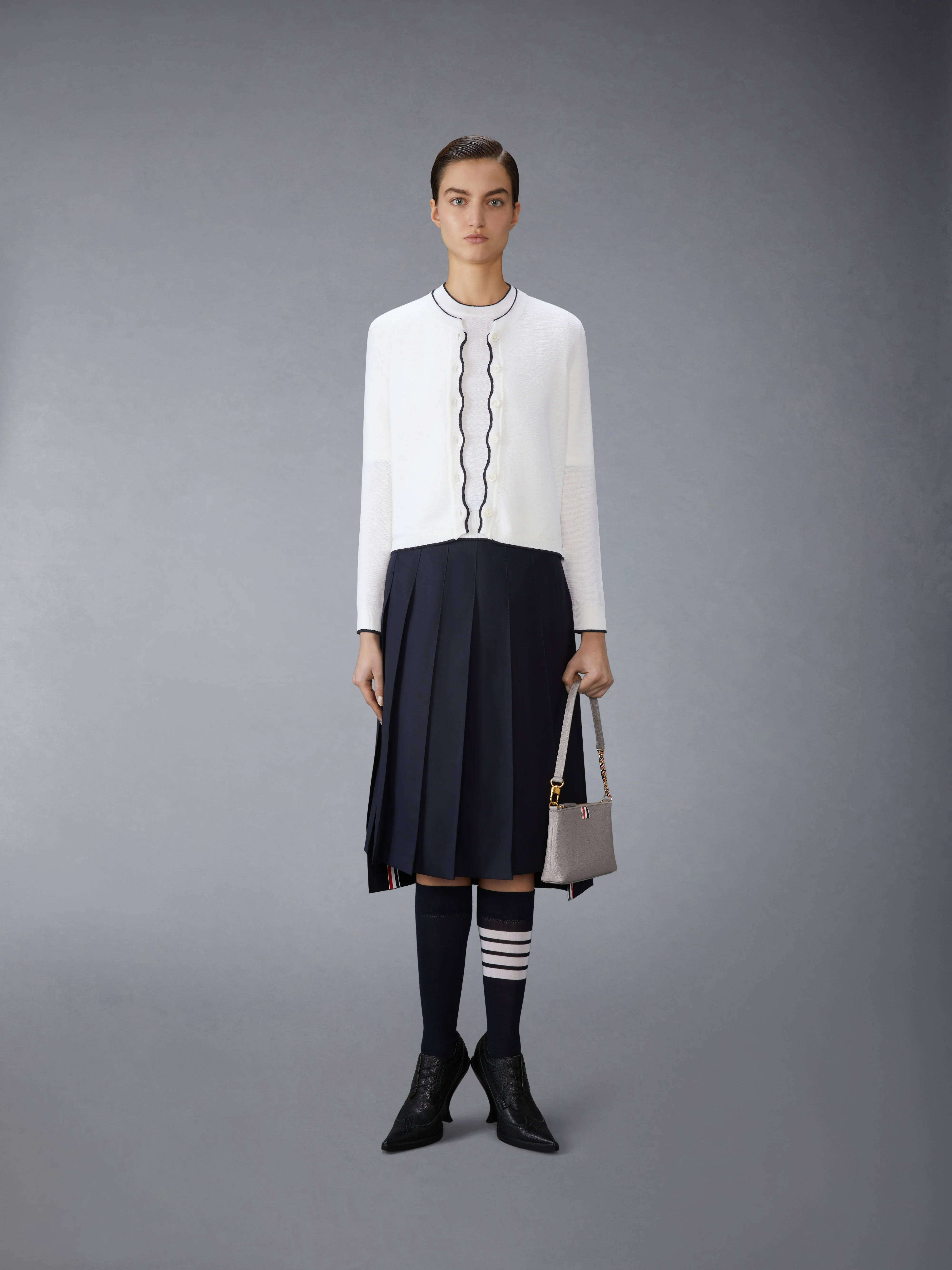 WOOL CREPE 4-BAR CREW NECK CARDIGAN - Image 3